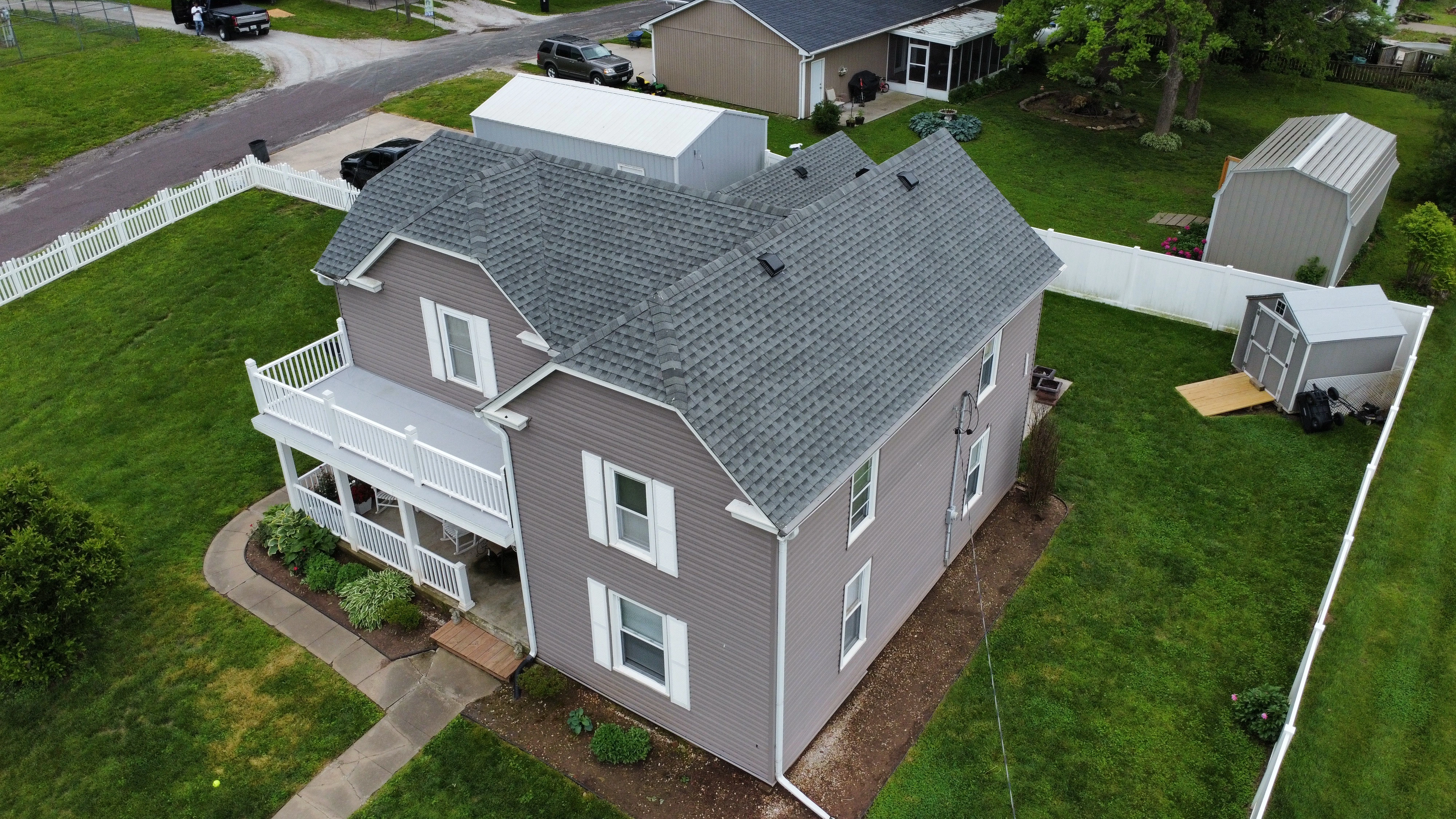 The Importance of Vetting Roofing Crews: How We Ensure Quality and Reliability